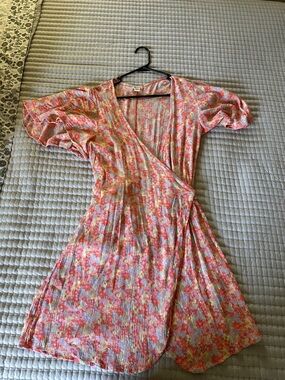 Billabong Pink Floral Wrap Dress